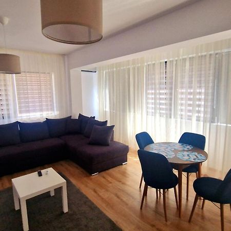 White Flat Apartamento Bucareste Exterior foto